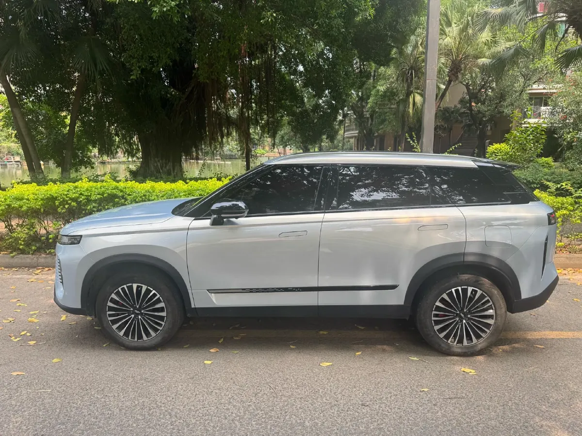 2024 Fulwin FulwinT6 1.5T 156HP L4 DHT PHEV 18.3KWH,autocango,china used car exporter,china ev exporter,chinese used car exporter,chinese used ev exporter