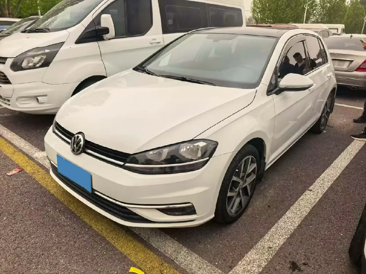 2018 Volkswagen Golf 1.4T 131HP L4 7DCT,autocango,china used car exporter,china ev exporter,chinese used car exporter,chinese used ev exporter