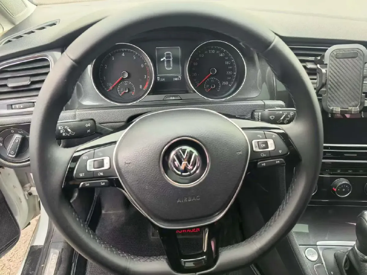 2018 Volkswagen Golf 1.4T 131HP L4 7DCT,autocango,china used car exporter,china ev exporter,chinese used car exporter,chinese used ev exporter