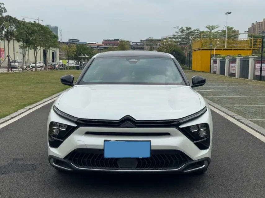 2022 Citroen C5 X 1.6T 175HP L4 8AT,autocango,china used car exporter,china ev exporter,chinese used car exporter,chinese used ev exporter