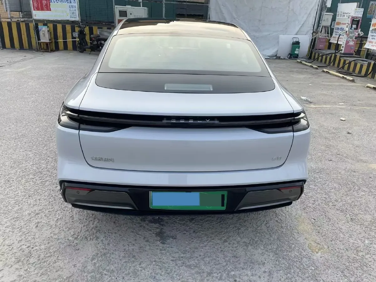2025 Geely Galaxy E8 BEV,autocango,china used car exporter,china ev exporter,chinese used car exporter,chinese used ev exporter