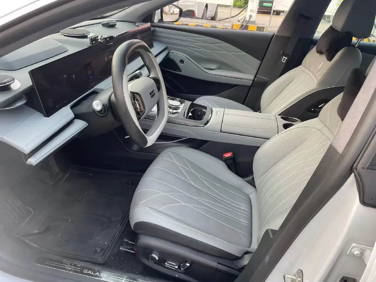 2025 Geely Galaxy E8 BEV,autocango,china used car exporter,china ev exporter,chinese used car exporter,chinese used ev exporter