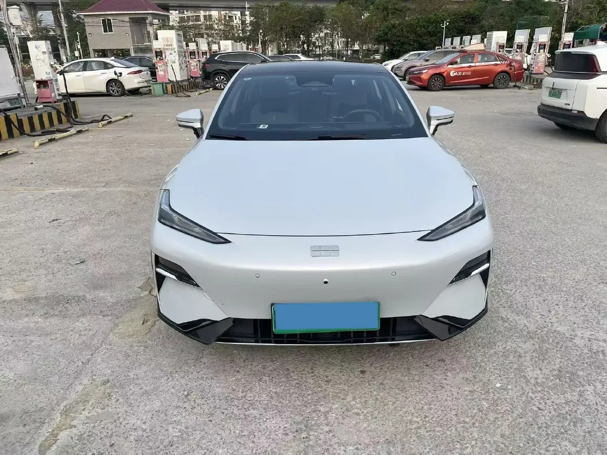 2025 Geely Galaxy E8 BEV,autocango,china used car exporter,china ev exporter,chinese used car exporter,chinese used ev exporter