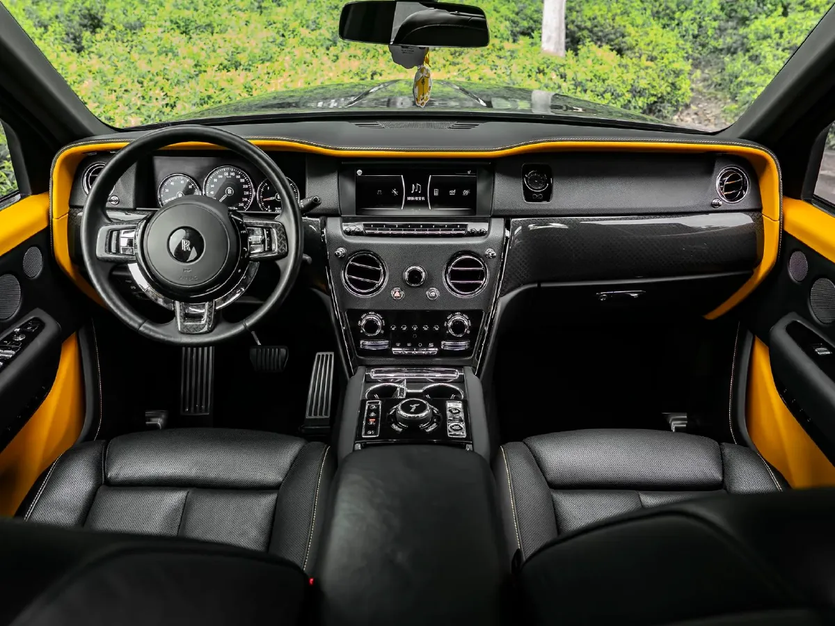 2020 Rolls-Royce Cullinan 6.7T 600HP V12 8AT,autocango,china used car exporter,china ev exporter,chinese used car exporter,chinese used ev exporter