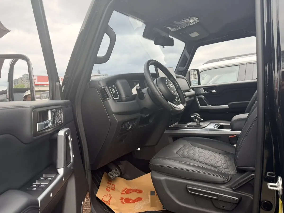 2024 212 212 T01 2.0T 252HP L4 8AT,autocango,china used car exporter,china ev exporter,chinese used car exporter,chinese used ev exporter