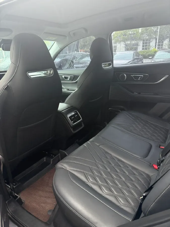 2022 Chery Tiggo 7 1.6T 197HP L4 7DCT,autocango,china used car exporter,china ev exporter,chinese used car exporter,chinese used ev exporter