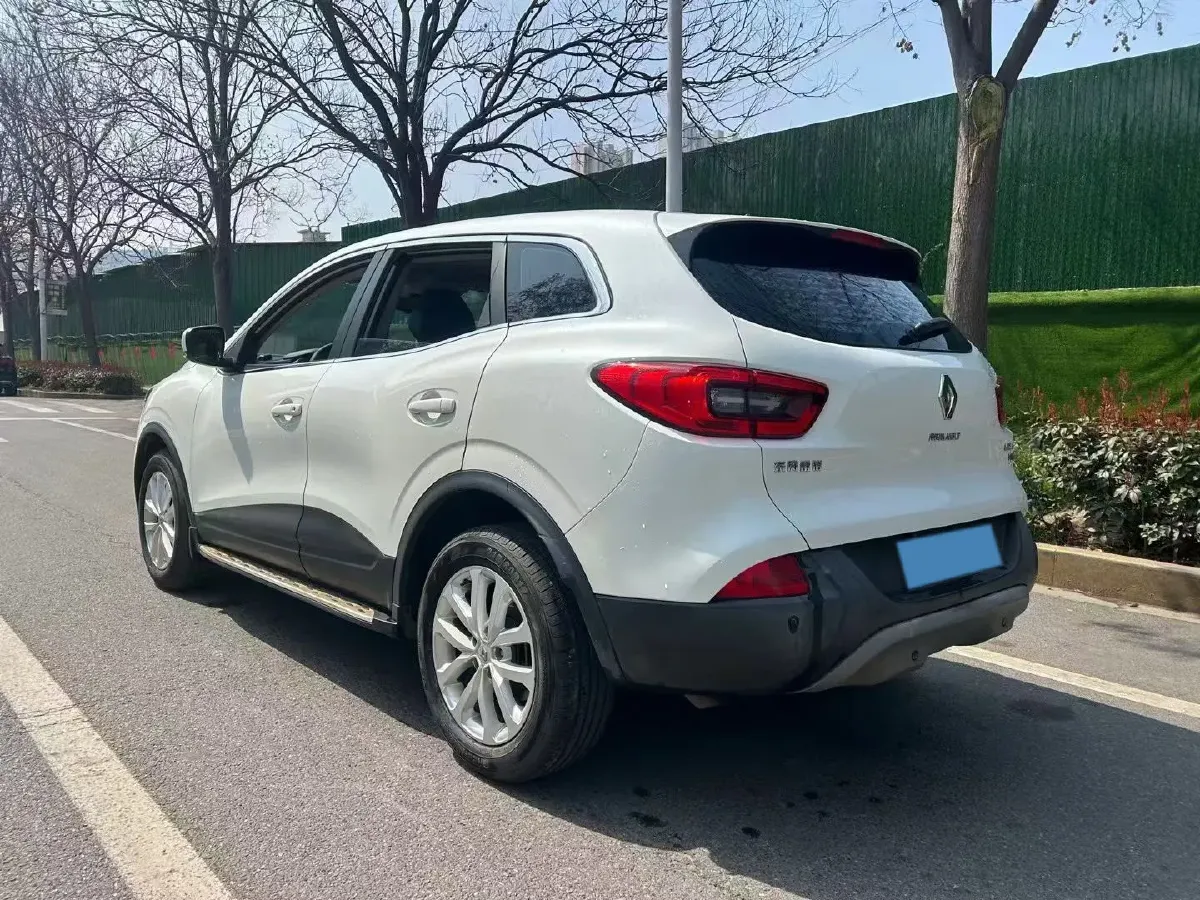 2017 Renault Kadjar 2.0L 150HP L4 CVT,autocango,china used car exporter,china ev exporter,chinese used car exporter,chinese used ev exporter