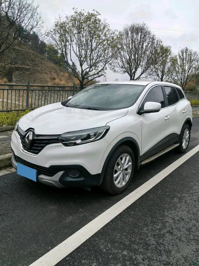 2017 Renault Kadjar 2.0L 150HP L4 CVT,autocango,china used car exporter,china ev exporter,chinese used car exporter,chinese used ev exporter
