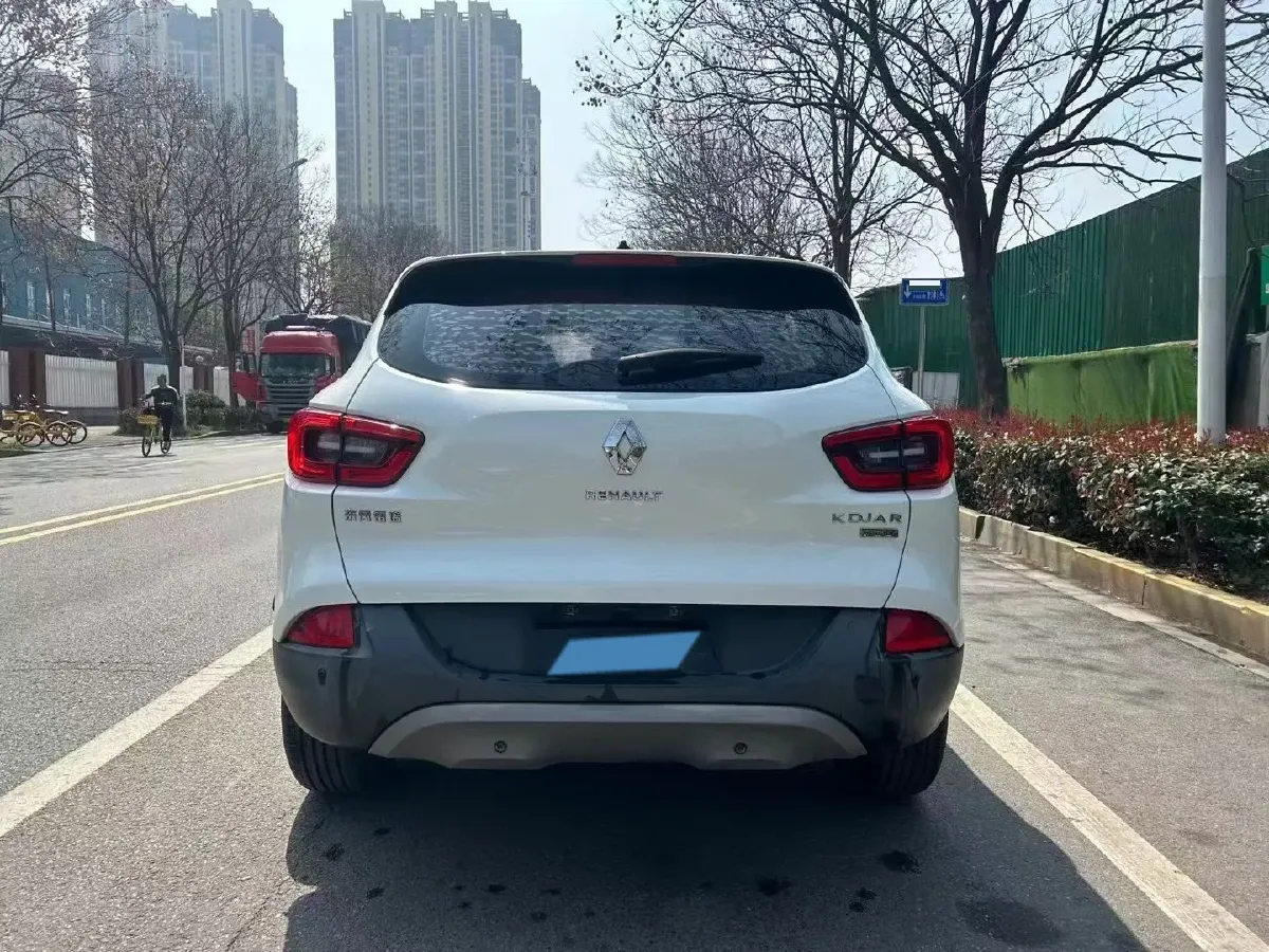 2017 Renault Kadjar 2.0L 150HP L4 CVT,autocango,china used car exporter,china ev exporter,chinese used car exporter,chinese used ev exporter