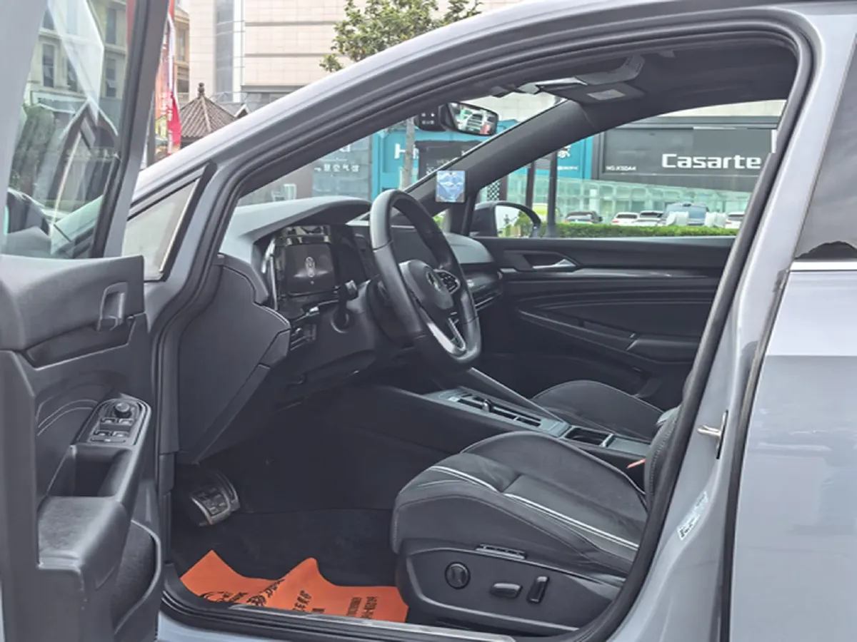 2021 Volkswagen Golf 1.4T 150HP L4 7DCT,autocango,china used car exporter,china ev exporter,chinese used car exporter,chinese used ev exporter