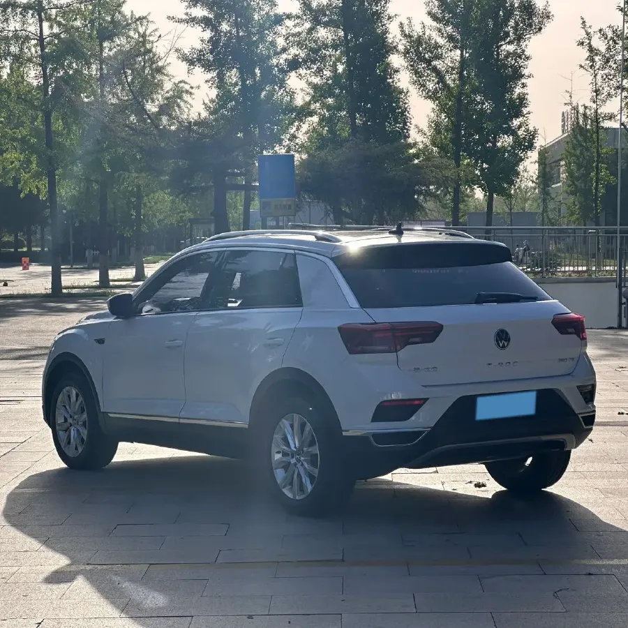 2021 Volkswagen T-Roc 1.4T 150HP L4 7DCT,autocango,china used car exporter,china ev exporter,chinese used car exporter,chinese used ev exporter