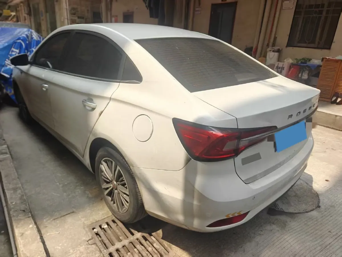 2019 Roewe i5 1.5L 120HP L4 5MT,autocango,china used car exporter,china ev exporter,chinese used car exporter,chinese used ev exporter