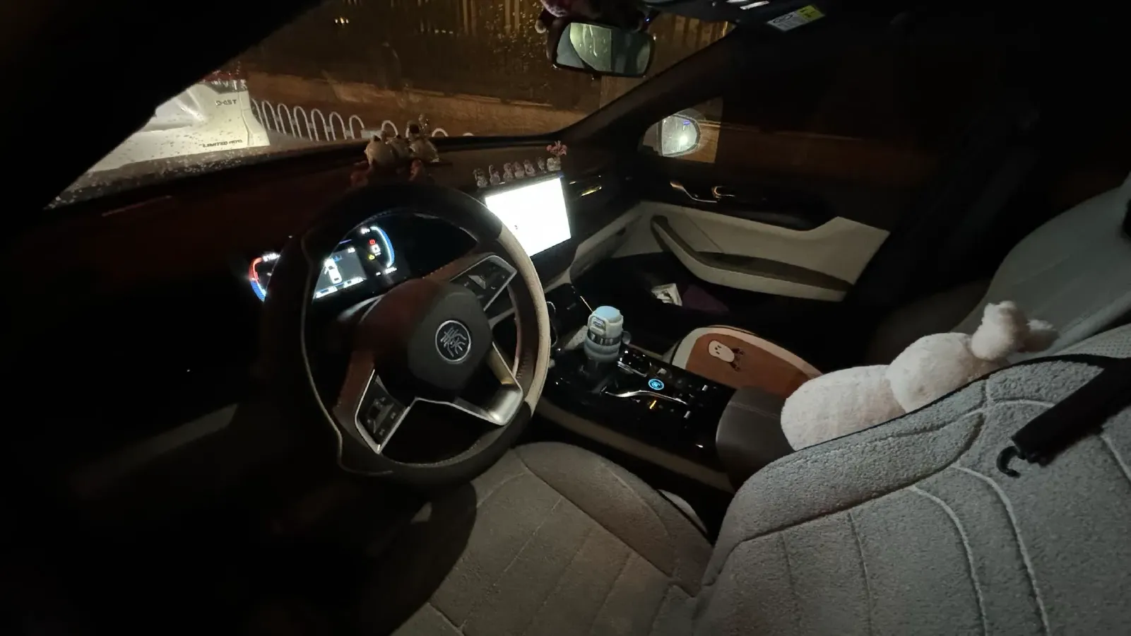 2024 BYD Qin Plus 1.5L 110HP L4 E-CVT PHEV 8.32KWH,autocango,china used car exporter,china ev exporter,chinese used car exporter,chinese used ev exporter