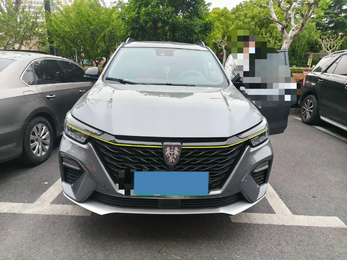 2021 Roewe RX5 1.5T 169HP L4 AMT PHEV 11.1KWH,autocango,china used car exporter,china ev exporter,chinese used car exporter,chinese used ev exporter