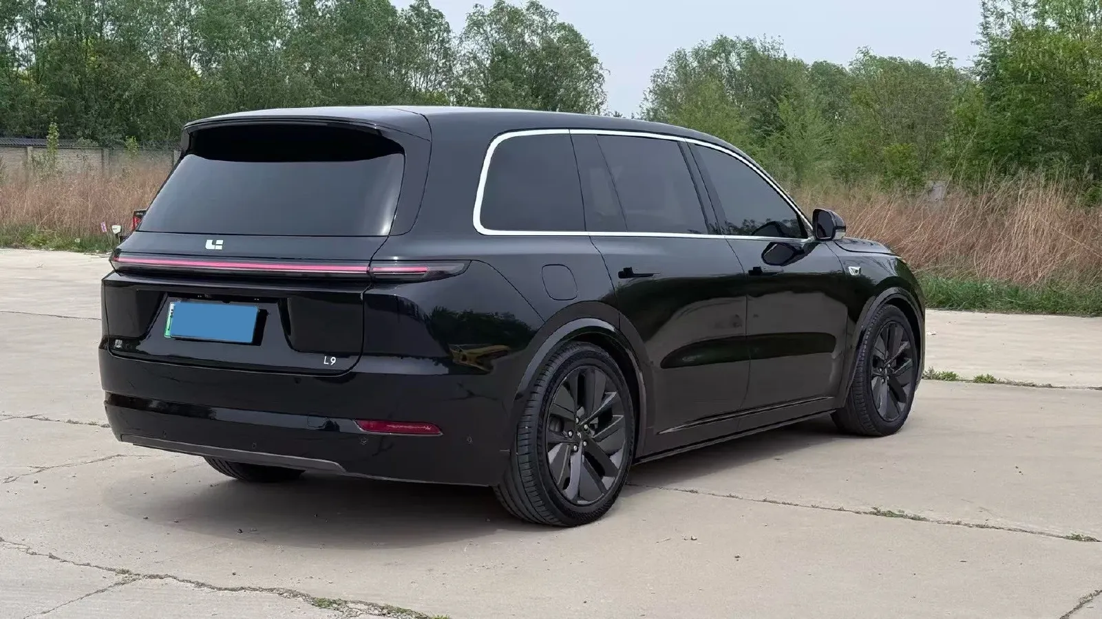 2022 Li L9 Range Extended 154HP REEV 42.6KWH,autocango,china used car exporter,china ev exporter,chinese used car exporter,chinese used ev exporter