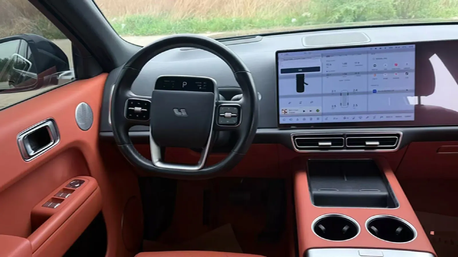 2022 Li L9 Range Extended 154HP REEV 42.6KWH,autocango,china used car exporter,china ev exporter,chinese used car exporter,chinese used ev exporter