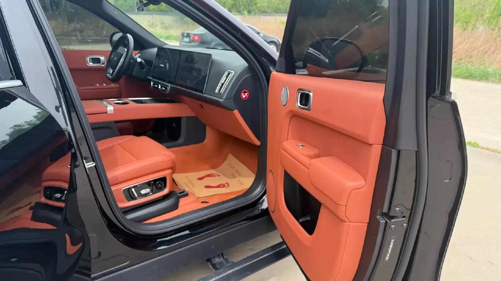 2022 Li L9 Range Extended 154HP REEV 42.6KWH,autocango,china used car exporter,china ev exporter,chinese used car exporter,chinese used ev exporter