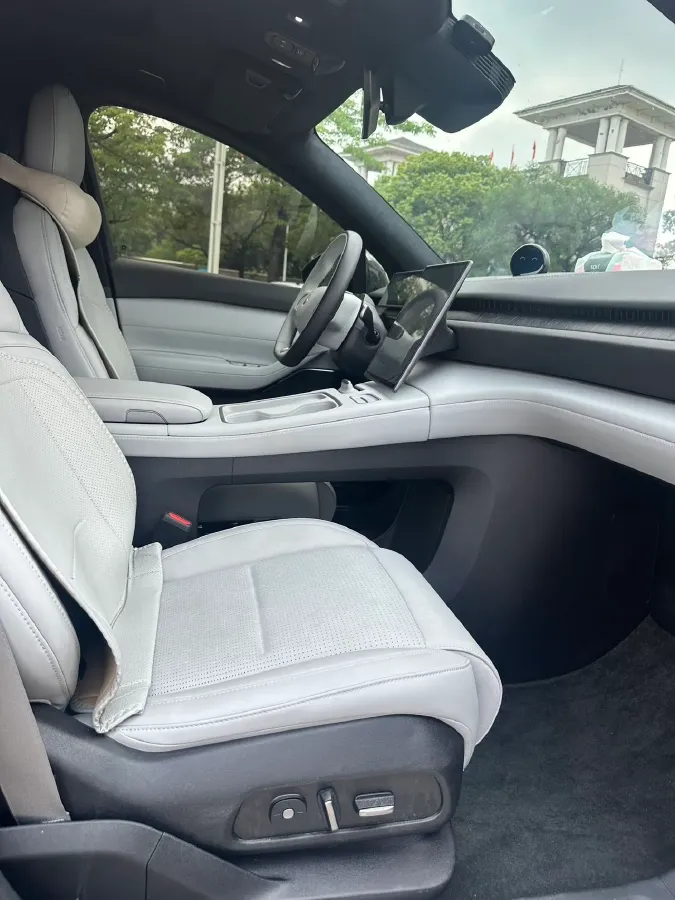 2025 NIO EC6 BEV,autocango,china used car exporter,china ev exporter,chinese used car exporter,chinese used ev exporter