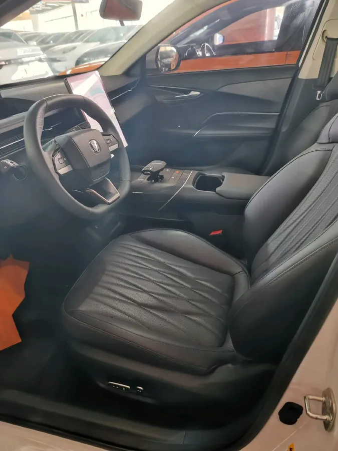 2024 ChangAn Eado 1.5T 170HP L4 7DCT,autocango,china used car exporter,china ev exporter,chinese used car exporter,chinese used ev exporter