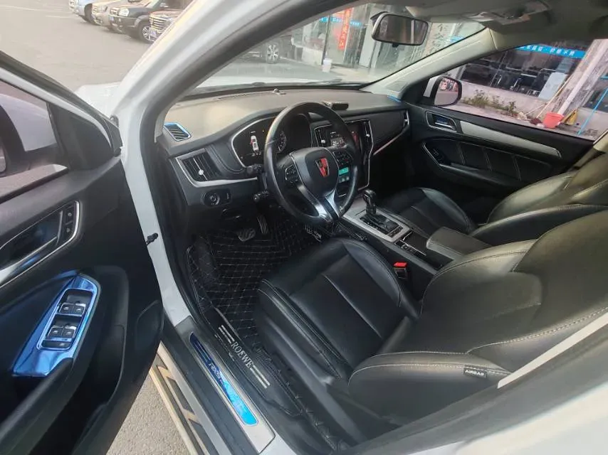 2018 Roewe RX5 1.5T 169HP L4 7DCT,autocango,china used car exporter,china ev exporter,chinese used car exporter,chinese used ev exporter