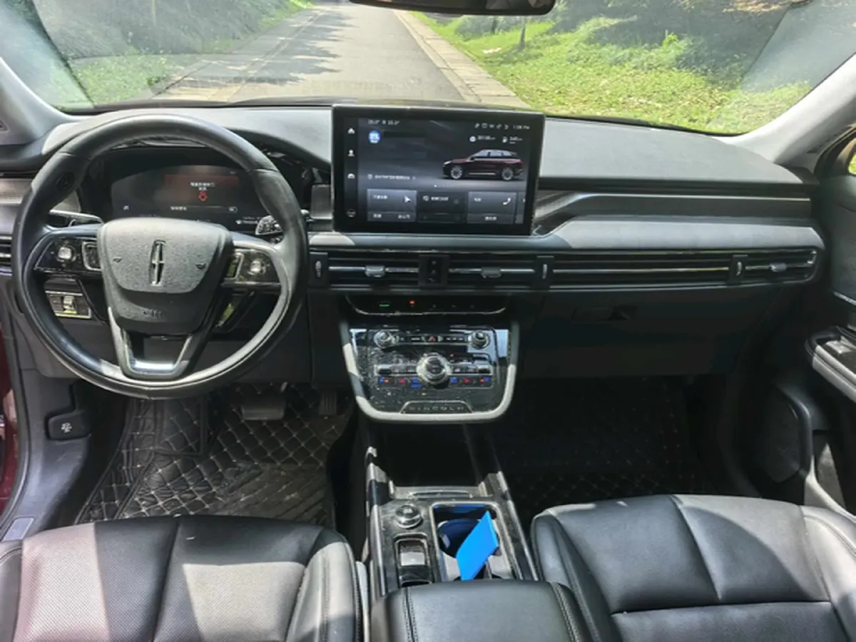 2021 Lincoln Corsair 2.0T 245HP L4 8AT,autocango,china used car exporter,china ev exporter,chinese used car exporter,chinese used ev exporter