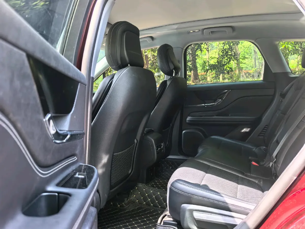 2021 Lincoln Corsair 2.0T 245HP L4 8AT,autocango,china used car exporter,china ev exporter,chinese used car exporter,chinese used ev exporter