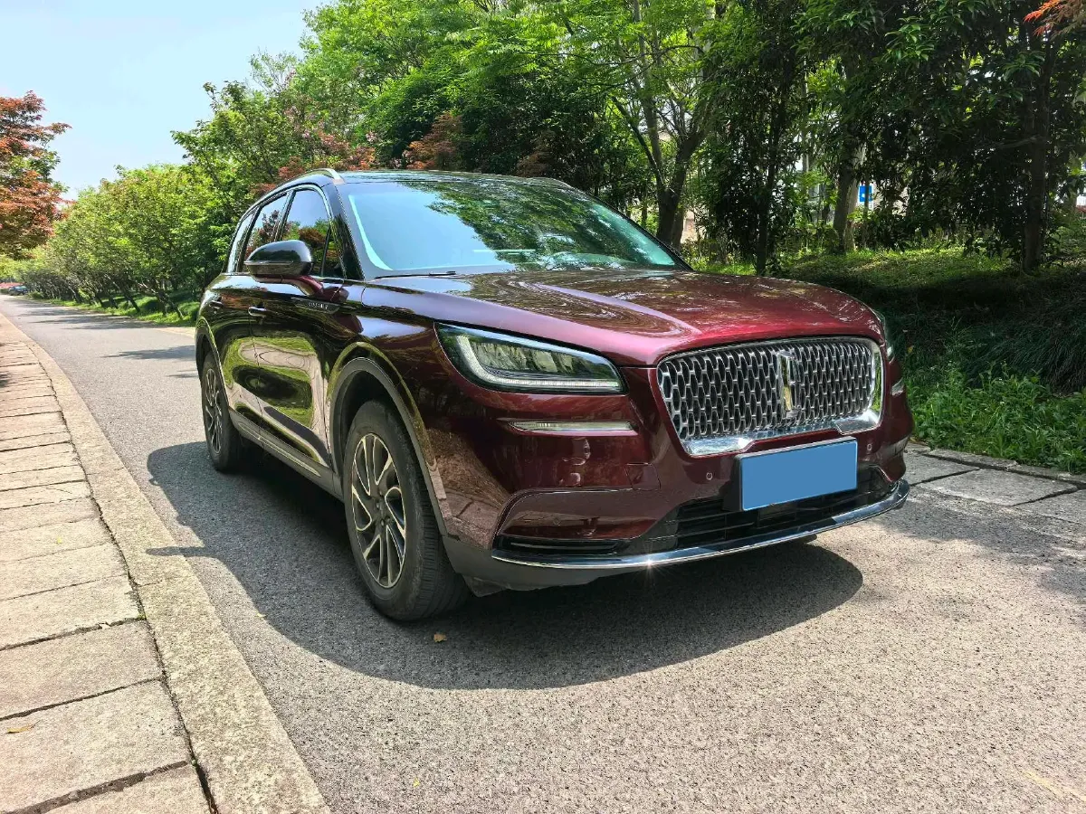 2021 Lincoln Corsair 2.0T 245HP L4 8AT,autocango,china used car exporter,china ev exporter,chinese used car exporter,chinese used ev exporter