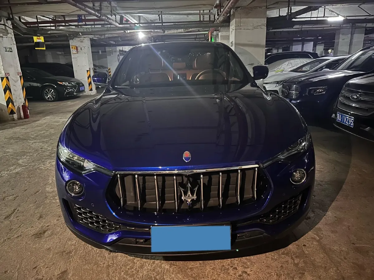 2019 Maserati Levante 3.0T 350HP V6 8AT,autocango,china used car exporter,china ev exporter,chinese used car exporter,chinese used ev exporter