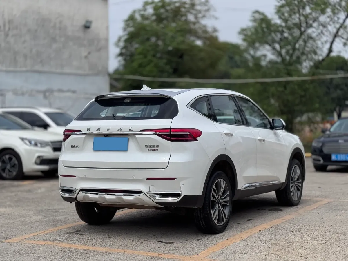 2021 Haval F7 2.0T 224HP L4 7DCT,autocango,china used car exporter,china ev exporter,chinese used car exporter,chinese used ev exporter