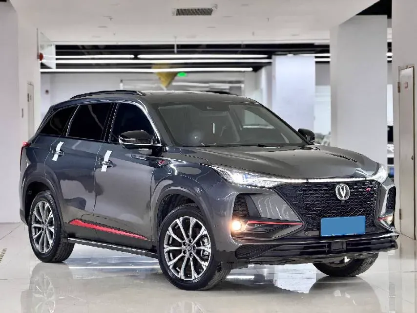 2020 ChangAn CS75 Plus 2.0T 233HP L4 8AT,autocango,china used car exporter,china ev exporter,chinese used car exporter,chinese used ev exporter
