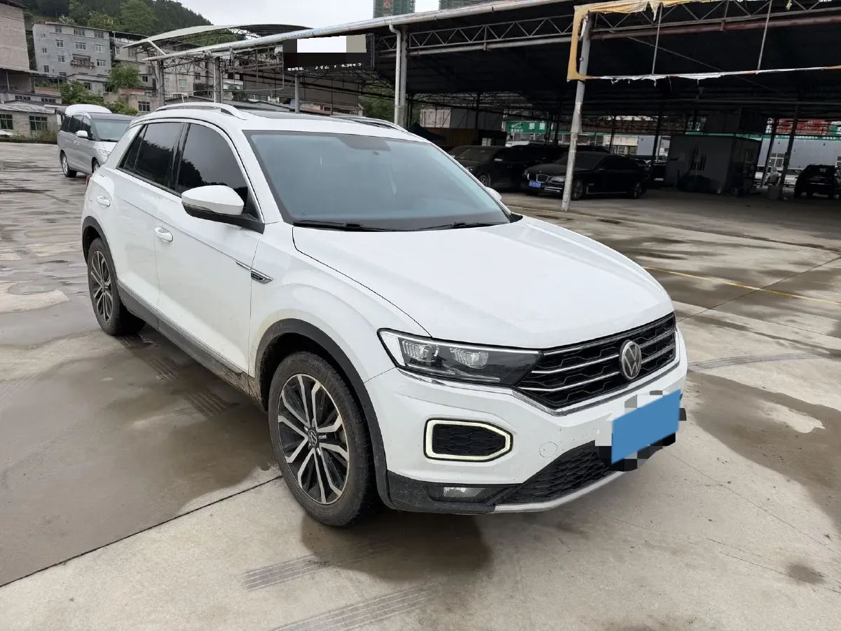 2021 Volkswagen T-Roc 1.4T 150HP L4 7DCT,autocango,china used car exporter,china ev exporter,chinese used car exporter,chinese used ev exporter