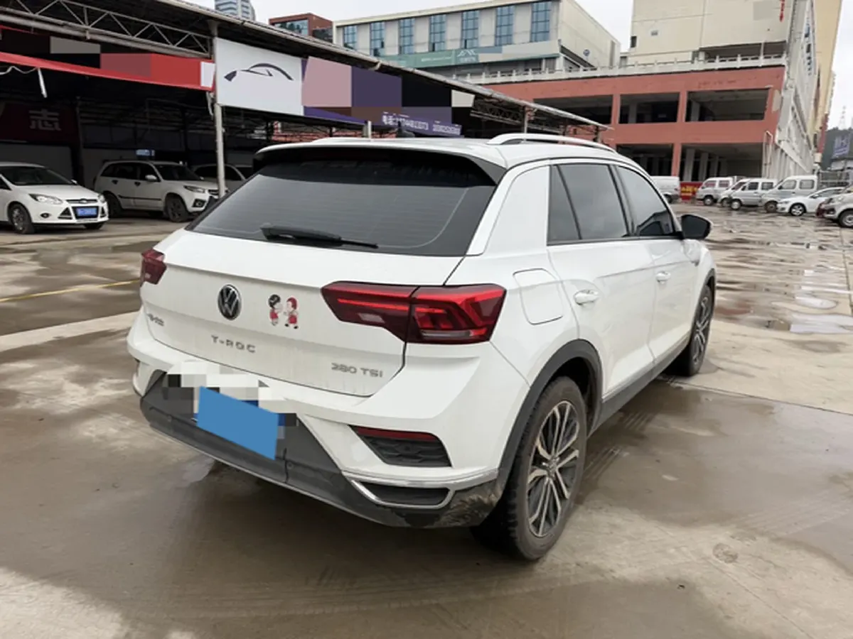 2021 Volkswagen T-Roc 1.4T 150HP L4 7DCT,autocango,china used car exporter,china ev exporter,chinese used car exporter,chinese used ev exporter