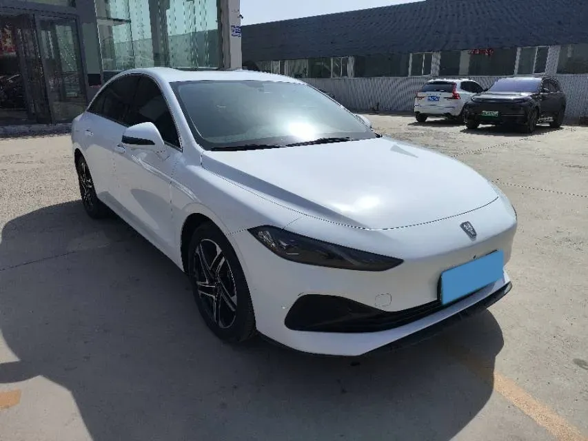2023 Roewe D7 1.5L 112HP L4 1DHT PHEV 21.4KWH,autocango,china used car exporter,china ev exporter,chinese used car exporter,chinese used ev exporter