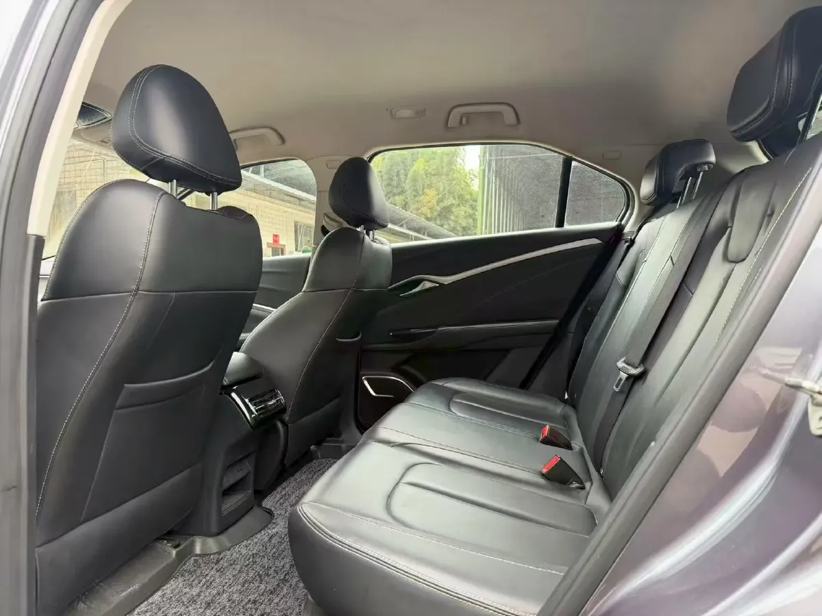 2022 MG ONE 1.5T 181HP L4 CVT,autocango,china used car exporter,china ev exporter,chinese used car exporter,chinese used ev exporter