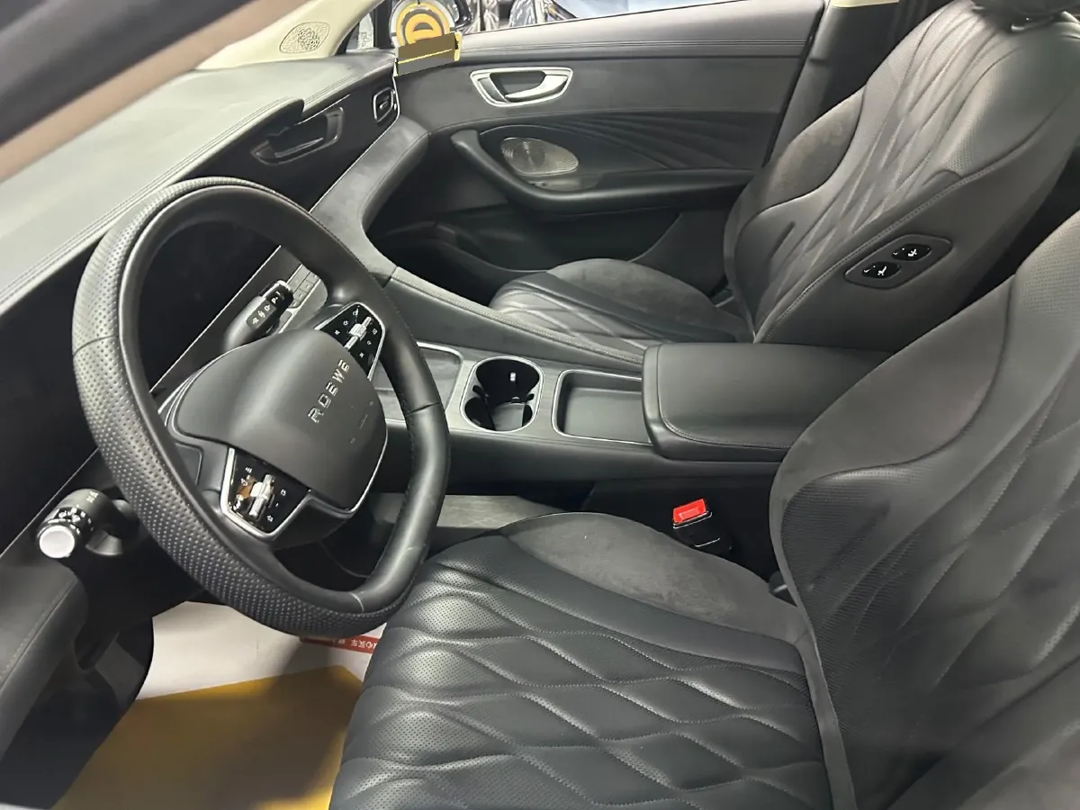 2023 Roewe D7 1.5L 112HP L4 1DHT PHEV 21.4KWH,autocango,china used car exporter,china ev exporter,chinese used car exporter,chinese used ev exporter