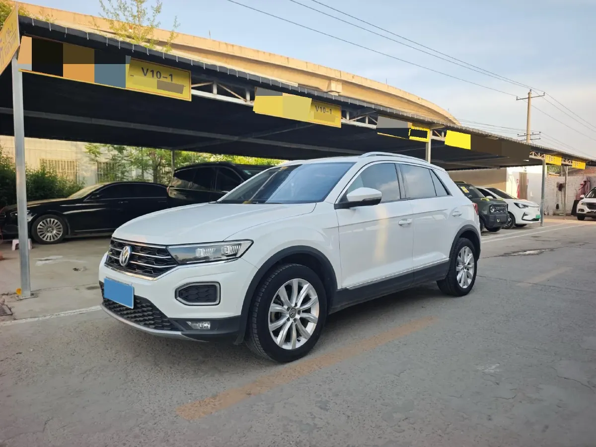 2019 Volkswagen T-Roc 1.4T 131HP L4 7DCT,autocango,china used car exporter,china ev exporter,chinese used car exporter,chinese used ev exporter