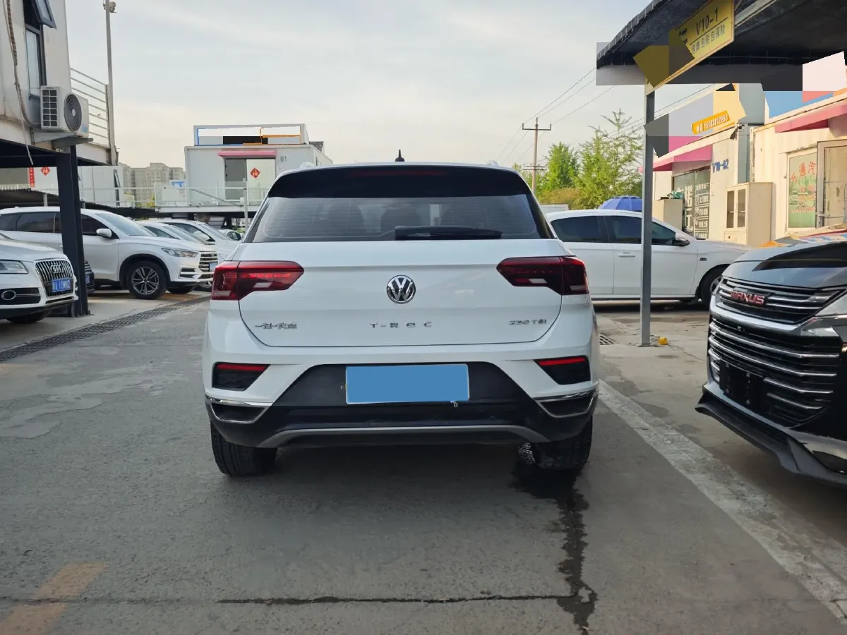 2019 Volkswagen T-Roc 1.4T 131HP L4 7DCT,autocango,china used car exporter,china ev exporter,chinese used car exporter,chinese used ev exporter