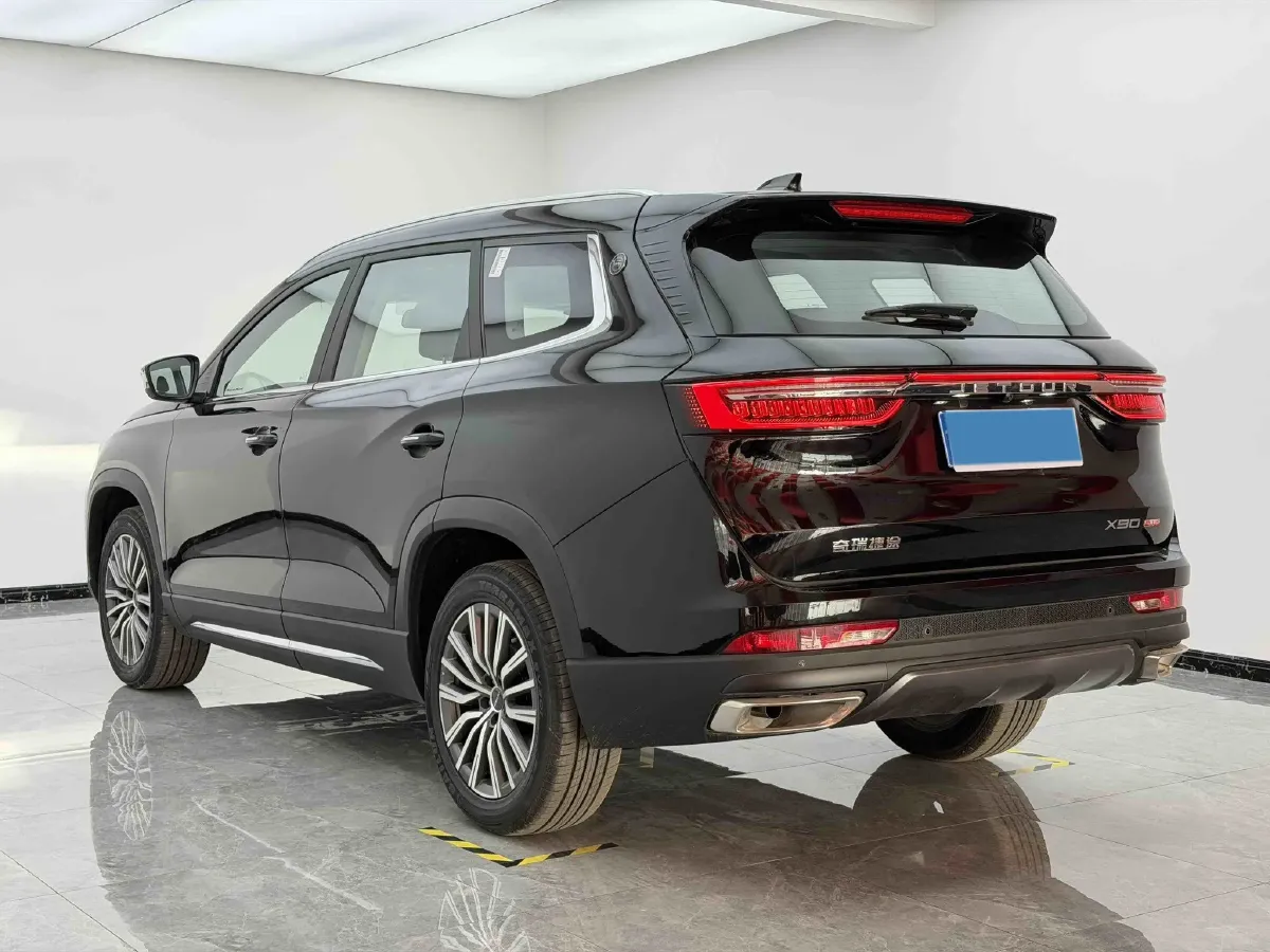 2024 Jetour X90 Plus 1.6T 197HP L4 7DCT,autocango,china used car exporter,china ev exporter,chinese used car exporter,chinese used ev exporter