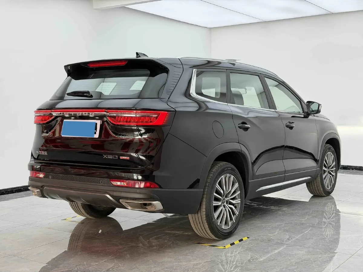 2024 Jetour X90 Plus 1.6T 197HP L4 7DCT,autocango,china used car exporter,china ev exporter,chinese used car exporter,chinese used ev exporter