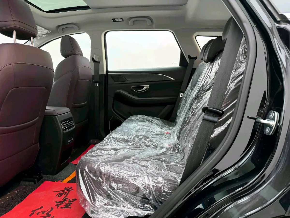 2024 Jetour X90 Plus 1.6T 197HP L4 7DCT,autocango,china used car exporter,china ev exporter,chinese used car exporter,chinese used ev exporter