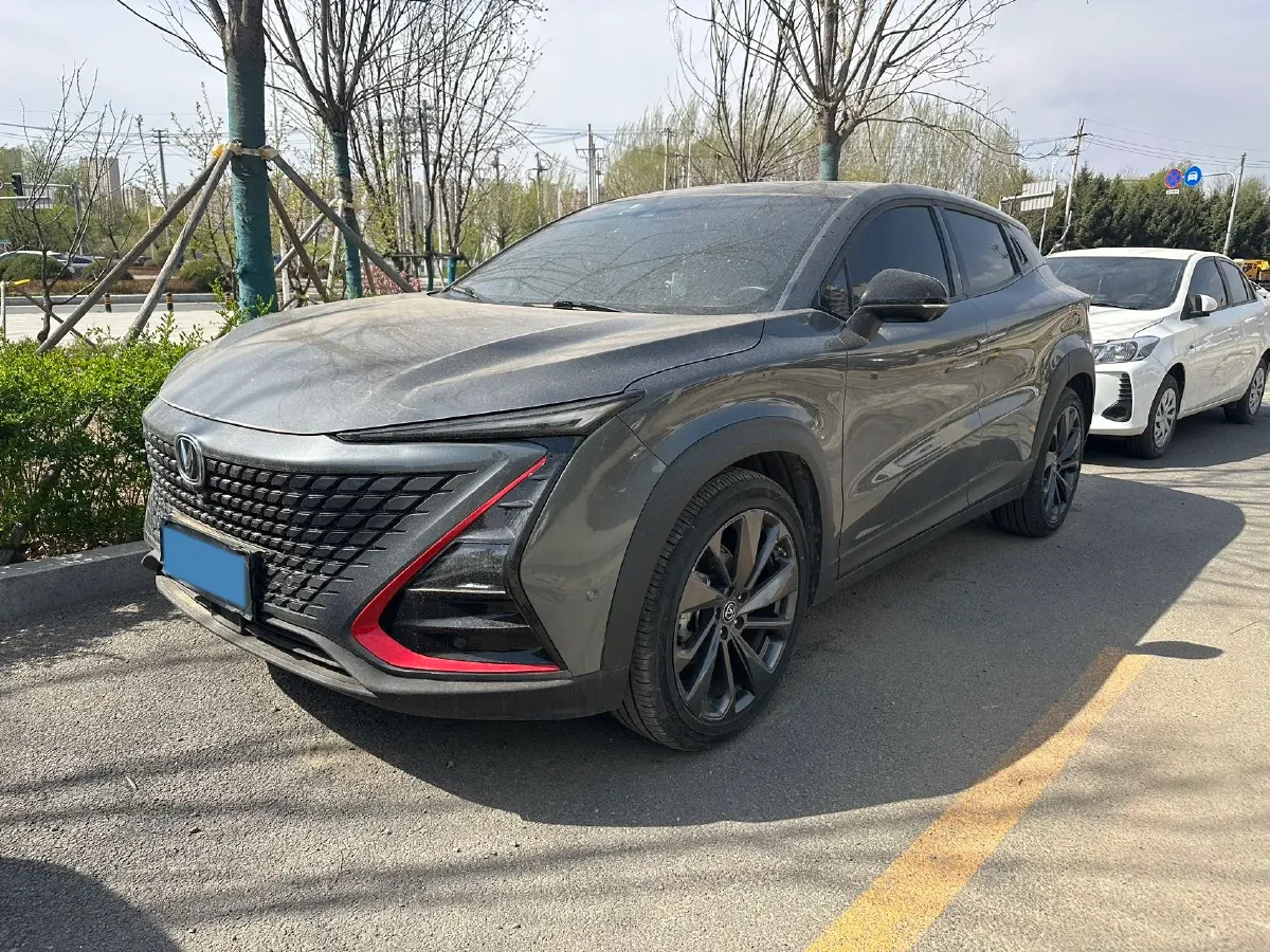 2020 ChangAn UNI-T 1.5T 180HP L4 7DCT,autocango,china used car exporter,china ev exporter,chinese used car exporter,chinese used ev exporter