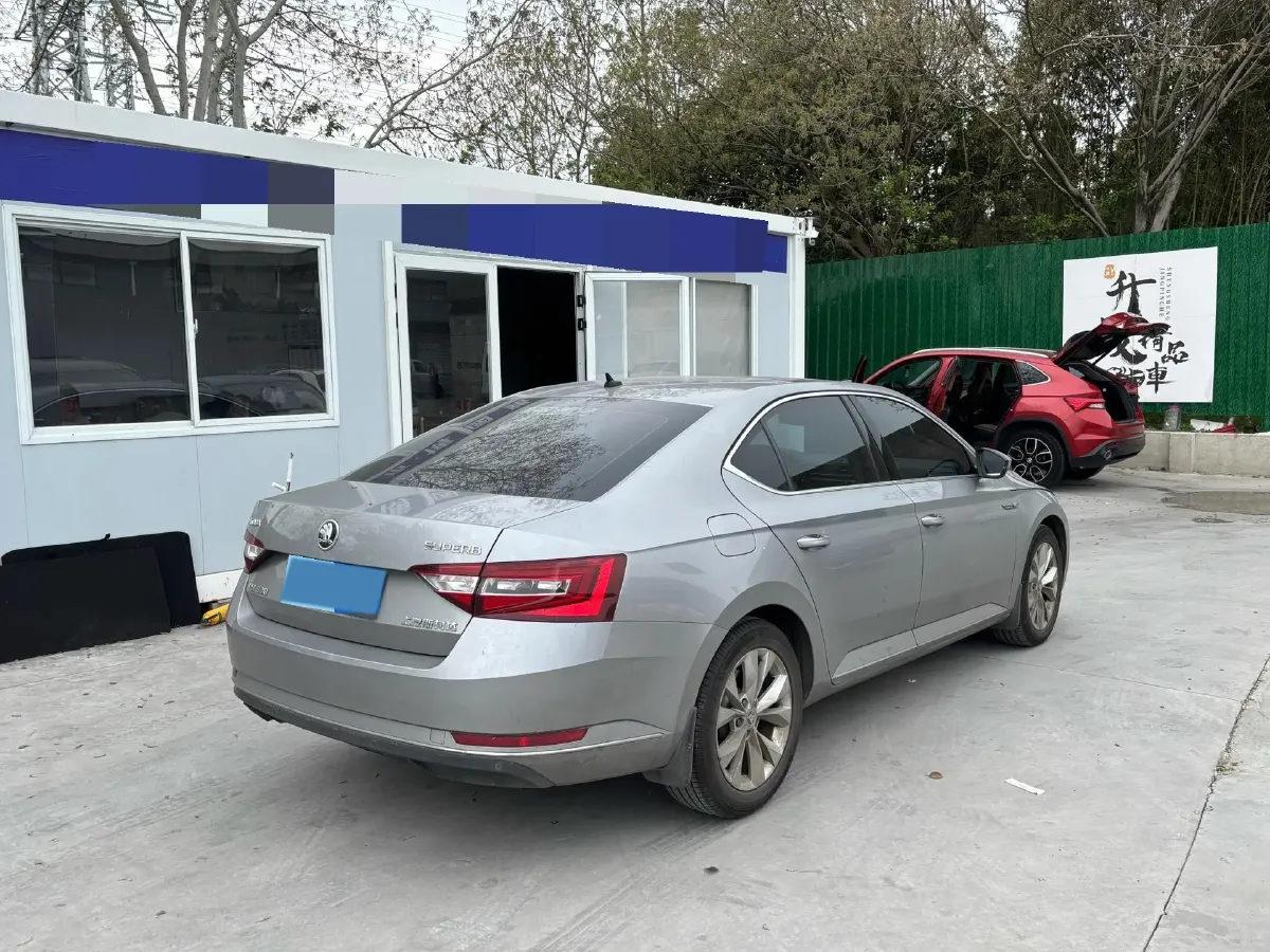 2018 Nissan Terra 2.5L 184HP L4 7AT,autocango,china used car exporter,china ev exporter,chinese used car exporter,chinese used ev exporter