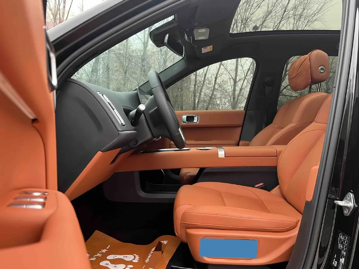 2024 Li L6 Range Extended 154HP L4 REEV 36.8KWH,autocango,china used car exporter,china ev exporter,chinese used car exporter,chinese used ev exporter