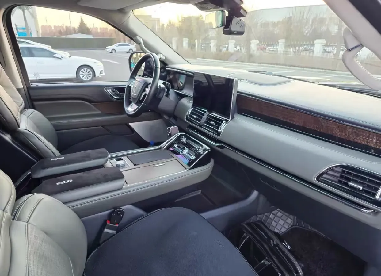 2022 Porsche Panamera 2.9T 330HP V6 8DCT PHEV 17.9KWH,autocango,china used car exporter,china ev exporter,chinese used car exporter,chinese used ev exporter