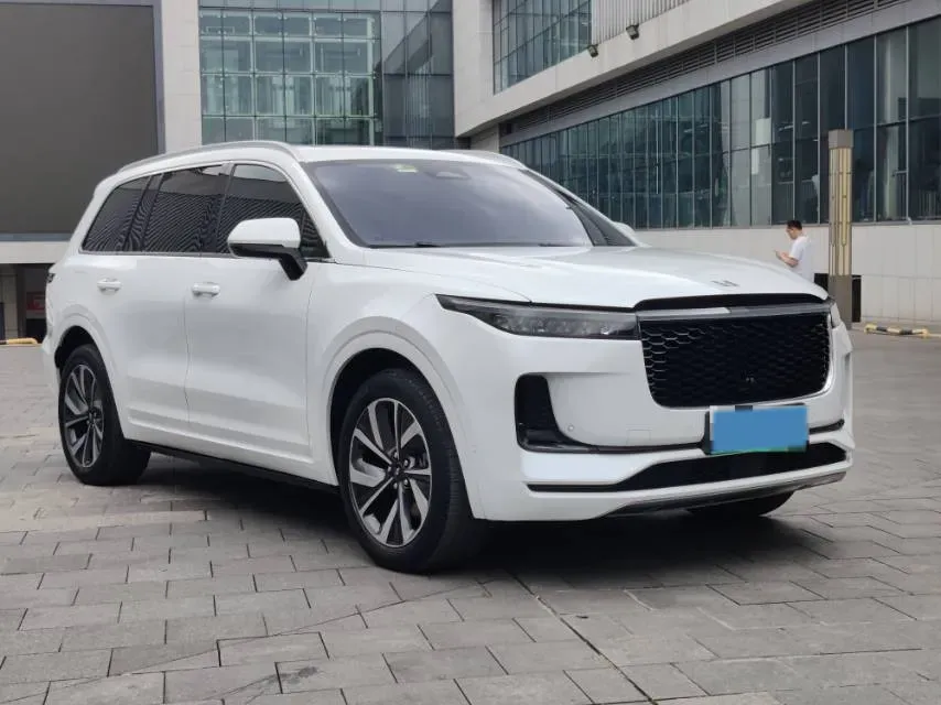 2021 Li ONE Range Extended 131HP REEV 40.5KWH,autocango,china used car exporter,china ev exporter,chinese used car exporter,chinese used ev exporter