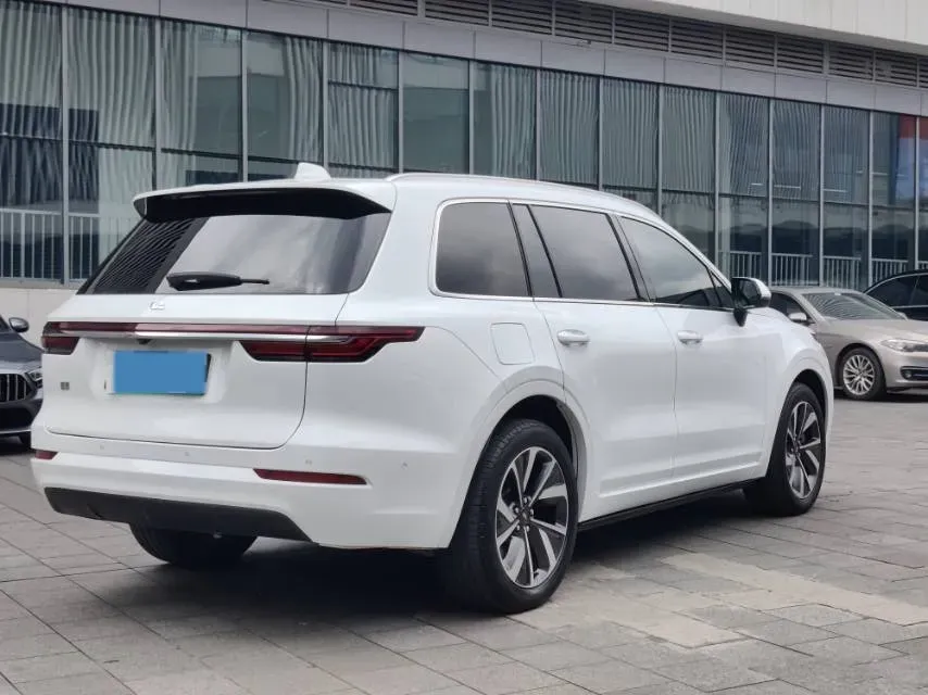 2021 Li ONE Range Extended 131HP REEV 40.5KWH,autocango,china used car exporter,china ev exporter,chinese used car exporter,chinese used ev exporter
