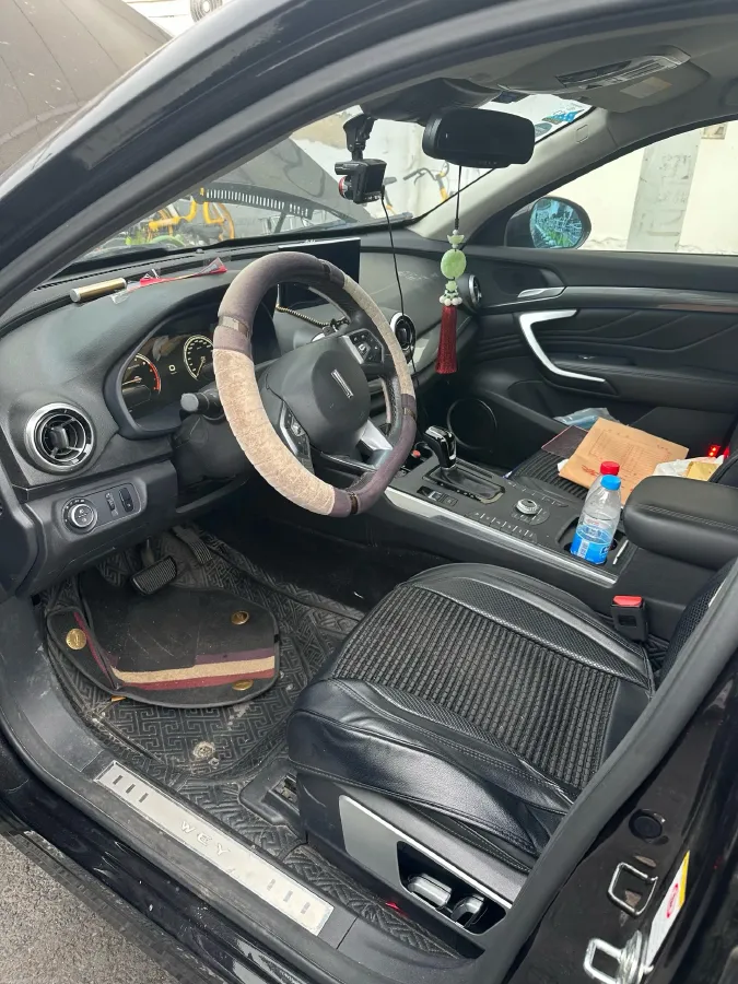 2017 WEY VV7 2.0T 234HP L4 7DCT,autocango,china used car exporter,china ev exporter,chinese used car exporter,chinese used ev exporter