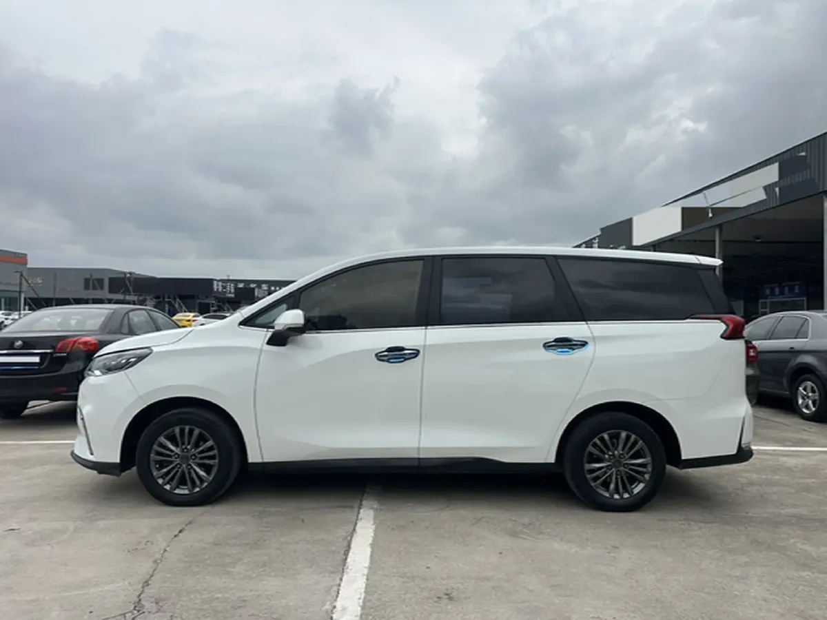 2021 MAXUS G50 1.5T 169HP L4 6MT,autocango,china used car exporter,china ev exporter,chinese used car exporter,chinese used ev exporter