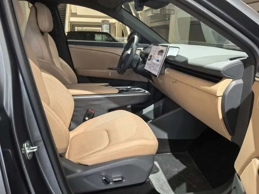 2025 MAXUS G10 2.0T 261HP L4 8AT,autocango,china used car exporter,china ev exporter,chinese used car exporter,chinese used ev exporter