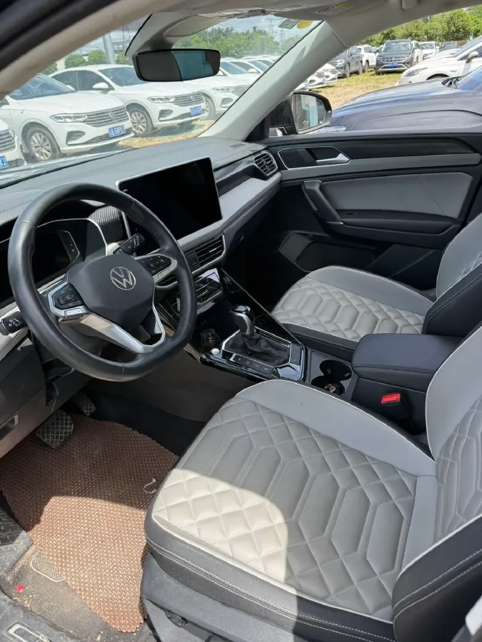 2023 Volkswagen Tayron 2.0T 186HP L4 7DCT,autocango,china used car exporter,china ev exporter,chinese used car exporter,chinese used ev exporter